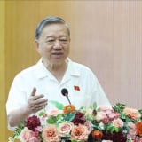 Tổng Bí thư: Học sinh Tiểu học, THCS được dạy 2 buổi/ngày, miễn học phí, hỗ trợ ăn trưa từ năm học tới
