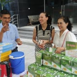 Phiên chợ gây quỹ từ thiện 15 năm Dân Việt: Lan toả yêu thương - gắn kết cộng đồng!