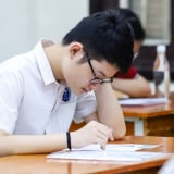 Full 24 mã đề thi môn tiếng Anh vào lớp 10 năm 2025 của Hà Nội có gợi ý đáp án