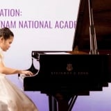 Tôi không cần gì cho mình, tôi chỉ cầu xin một phép màu cho con