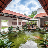 Nhà ba gian ngói đỏ truyền thống rộng hơn 2.000 m2 tại Tây Ninh có gì?