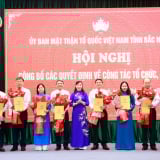 Chủ tịch Hội Nông dân tỉnh Bắc Ninh Nguyễn Hoàng Trung được phân công đồng thời giữ chức Phó Chủ tịch Ủy ban MTTQ tỉnh