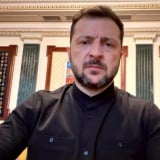 Người Ukraine mất niềm tin vào ông Zelensky: Hàng trăm nghìn binh sĩ đào ngũ, lòng dân phẫn nộ