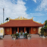 Huyền tích về tiến sĩ khai khoa họ Nhữ và giai thoại về thế đất 'bần cục'