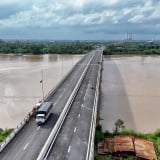 Tỉnh Vĩnh Long (mới) kết nối với tỉnh Đồng Tháp (mới) qua sông Tiền bằng cây cầu hoành tráng này đây