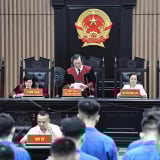 Nhóm 45 người đòi nợ bằng ghép ảnh khỏa thân, khủng bố điện thoại đều bị phạt tù, không ai được hưởng án treo