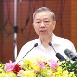 Tổng Bí thư: Tiền miễn học phí từ mầm non đến lớp 12 được lấy từ nguồn tiết kiệm khi tinh gọn bộ máy