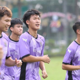 Julien Nguyễn dự khán trận đấu của CLB Công an TP.HCM, về Việt Nam thi đấu?