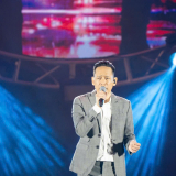 Ca sĩ Duy Mạnh 'bắt' ứng trước 1 tỷ đồng hỗ trợ người dân vùng lũ Nghệ An mới tham gia liveshow