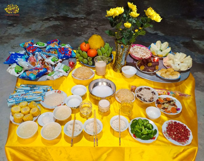 Bàn Cúng Ngoài Trời - Hướng Dẫn Lựa Chọn, Trang Trí và Cúng Đúng Cách