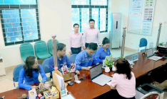 Thanh niên Sơn La gửi tiền tiết kiệm, chung tay vì người nghèo