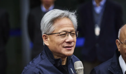 Tỷ phú Jensen Huang của Nvidia bất ngờ tuyên bố không dự lễ nhậm chức của ông Trump  