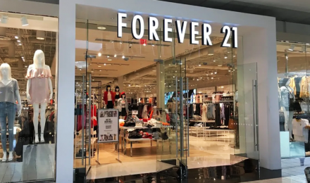 Forever 21 xin phá sản: Nạn nhân mới nhất của thương mại điện tử?