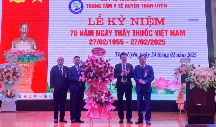 Ngành Y tế Than Uyên cần thực hiện tốt 12 điều Y đức và quy tắc ứng xử của người cán bộ y tế