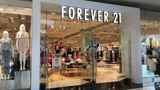 Forever 21 xin phá sản: Nạn nhân mới nhất của thương mại điện tử?