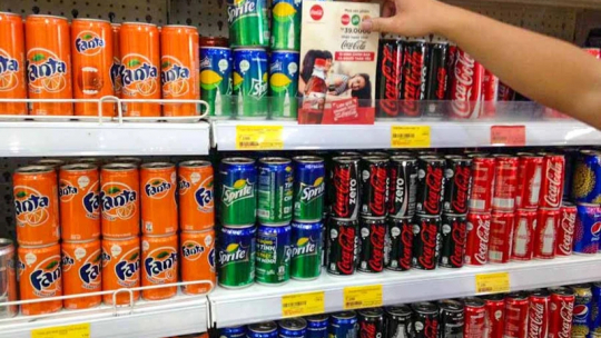 Coca-Cola thu hồi hàng loạt sản phẩm tại châu Âu do nhiễm clo ở mức cao