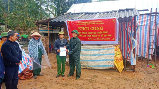 Xây dựng nhà  “Nghĩa tình cựu chiến binh” tặng hội viên khó khăn