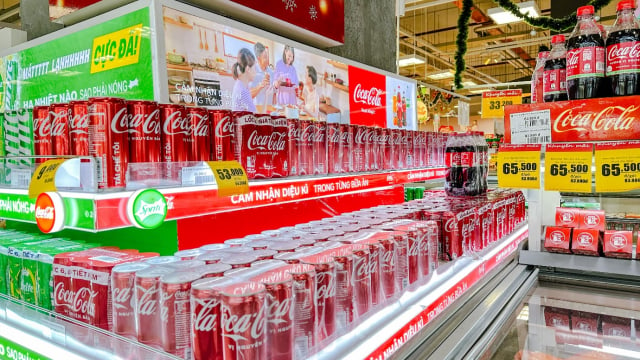 Coca-Cola bán gần 900 triệu lít, lãi hàng trăm tỷ ở Việt Nam, là thị trường lớn thứ ba sau Trung Quốc và Mỹ