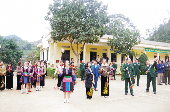 “Ngày hội Biên phòng toàn dân” trên tuyến biên giới tỉnh Sơn La