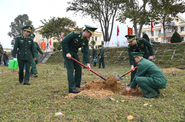 Biên phòng Lai Châu phát động Tết trồng cây “Đời đời nhớ ơn Bác Hồ”