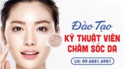 Gặp tình trạng rụng tóc cần ăn những loại thực phẩm nào?