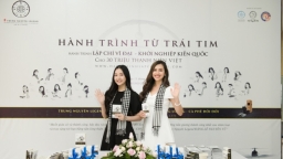 Vẻ đẹp thanh khiết của Ngọc Trân, Hoàng My khi tặng sách