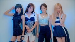 Cựu nhân viên YG tiết lộ lí do vì sao BLACKPINK không có staff là nam giới