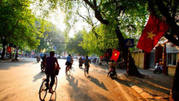 Dự báo thời tiết Hà Nội hôm nay 21/3: Ngày có nắng, đêm và sáng âm u, sương mù bao phủ