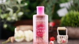 Lotion là gì, lotion có công dụng thế nào trong việc chăm sóc da mặt?