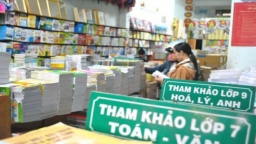 Phó Thủ tướng: Trường nào ép học sinh mua sách tham khảo sẽ bị xử phạt