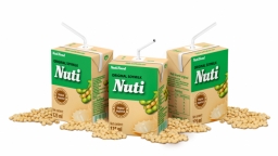 NutiFood: Thương hiệu sữa đầu tiên của Việt Nam có mặt trên kệ hàng siêu thị Walmart