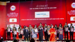 Viettel Store được vinh danh trong 'TOP 10 thương hiệu bán lẻ uy tín Việt Nam 2020'