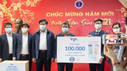 Bộ y tế: Tiếp nhận 100.000 khẩu trang y tế cao cấp VG Healthcare