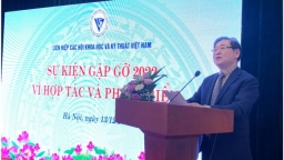 Liên hiệp Hội KHKT Việt Nam tặng Bằng khen cho 6 tập thể và 12 cá nhân xuất sắc năm 2022