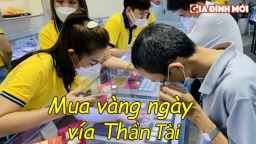 Mua vàng trước ngày vía Thần Tài có được không, giờ đẹp mua vàng