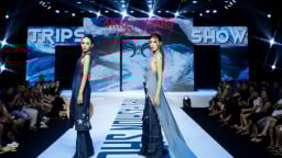 NTK Phạm Trần Thu Hằng mang BST siêu cá tính làm từ chất liệu jeans tái chế đến Trips Fashion Show 2023