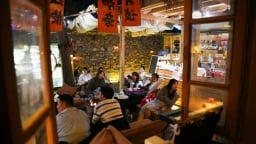 Trốn chạy khỏi thành phố: Vì sao người trẻ Trung Quốc chọn 'nghỉ hưu sớm'?