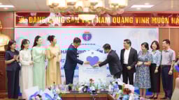 Phát động chiến dịch nâng cao nhận thức chăm sóc mẹ và bé