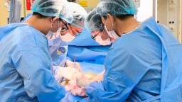 Uống nước ngọt thay nước lọc, cô gái trẻ đã phá hỏng cả hai quả thận của mình