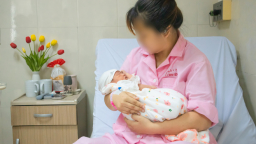 Ca sinh đặc biệt tại Bệnh viện E: Người mẹ từng chỉ còn 1% hy vọng sống vừa sinh con khỏe mạnh, an toàn
