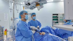 Gỡ “nút thắt” hai bệnh lý dai dẳng cho người phụ nữ bị sa đa tạng chậu phức tạp