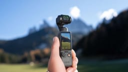 DJI Osmo Pocket 4 có đáng để nâng cấp: Khi nào nên lên đời, khi nào nên giữ máy cũ?