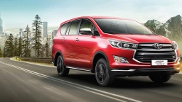 Bảng giá ô tô Toyota tháng 5/2018: Innova được ưu đãi 15 triệu đồng