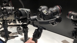 Đánh giá Gimbal Dji Ronin S: Nhiều tính năng, công nghệ mới, tải trọng 3,6 kg, giá ‘chát’ 16 triệu đồng