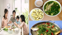 5 món canh thanh mát, đưa cơm ngày hè khiến chồng con ăn 'không thừa một miếng'