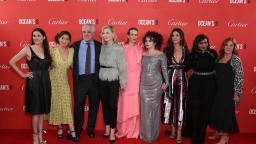 [Ocean's 8] Dàn minh tinh 'Băng cướp thế kỷ' khoe sắc rạng rỡ trong buổi công chiếu London