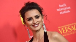 'Loving Pablo' - Mỹ nhân Penelope Cruz: 'Bùa yêu' nóng bỏng xứ Tây Ban Nha