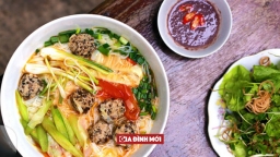 Công thức nấu bún sườn chua đơn giản, thơm ngon cho bữa sáng khiến cả nhà phải xuýt xoa