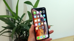 Trên tay iPhone XS Max: Màn hình lớn nhất, cấu hình mạnh nhất, giá cao nhất