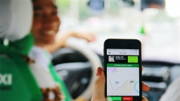 Grab sắp phải hoạt động như taxi truyền thống: Gắn 'mào', in hoá đơn cho khách?